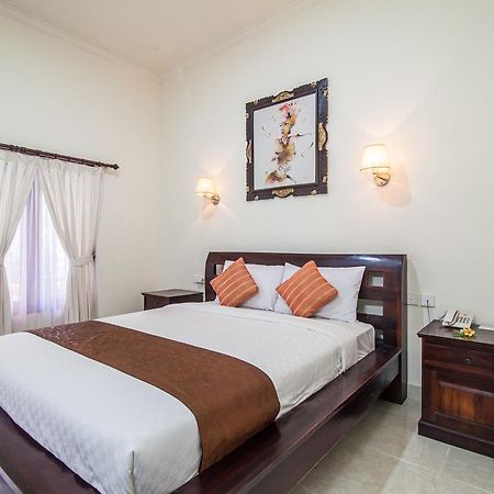 Puri Yuma Hotel Denpasar Zewnętrze zdjęcie