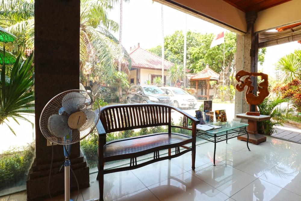 Puri Yuma Hotel Denpasar Zewnętrze zdjęcie