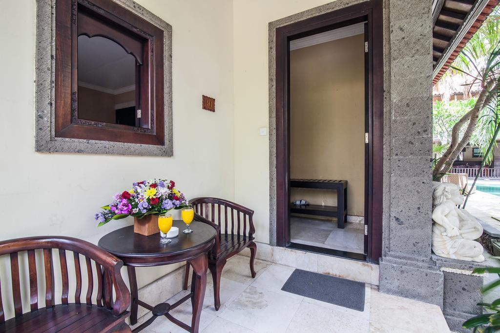 Puri Yuma Hotel Denpasar Zewnętrze zdjęcie
