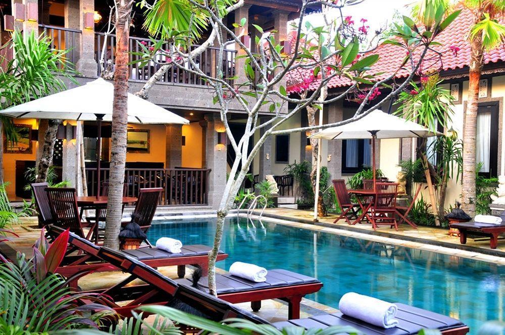 Puri Yuma Hotel Denpasar Zewnętrze zdjęcie