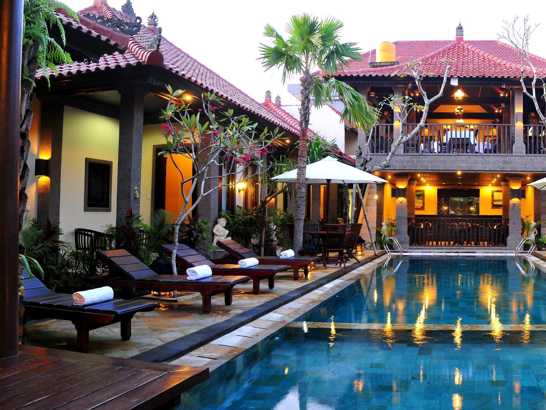 Puri Yuma Hotel Denpasar Zewnętrze zdjęcie